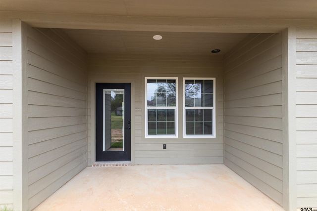 106 Royal St, Gilmer, TX 75645