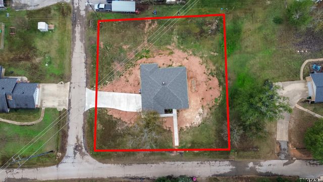 106 Royal St, Gilmer, TX 75645