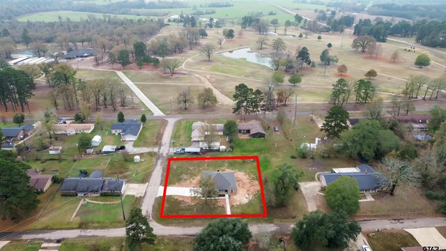 106 Royal St, Gilmer, TX 75645