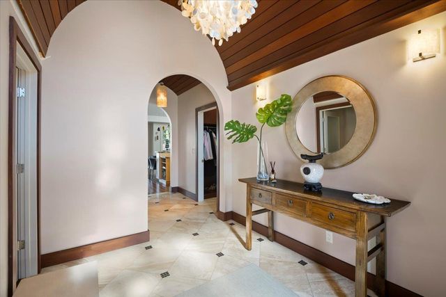 1225 Altamead Drive, Los Altos, CA 94024