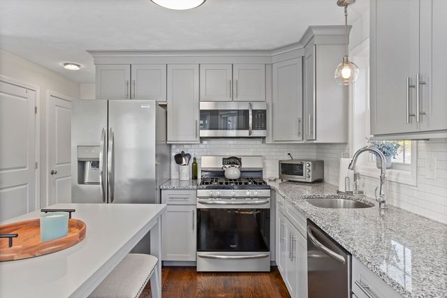 45 Riley Rd 45, Tyngsborough, MA 01879