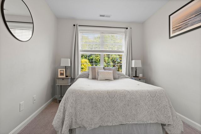 45 Riley Rd 45, Tyngsborough, MA 01879