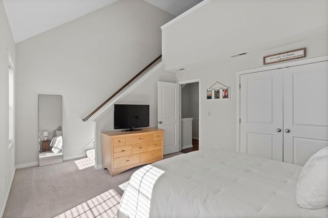 45 Riley Rd 45, Tyngsborough, MA 01879