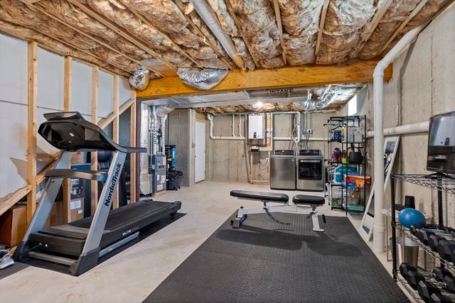 45 Riley Rd 45, Tyngsborough, MA 01879