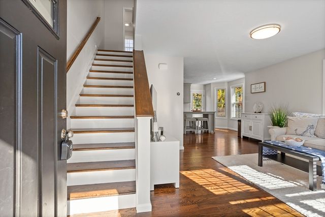 45 Riley Rd 45, Tyngsborough, MA 01879