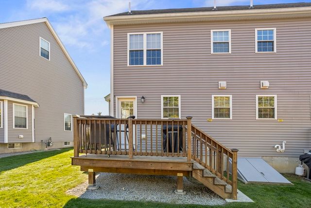45 Riley Rd 45, Tyngsborough, MA 01879