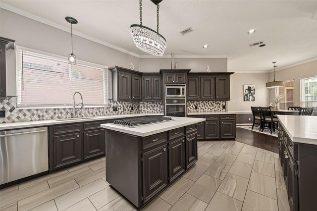 17107 Wunder Hill Drive, Spring, TX 77379