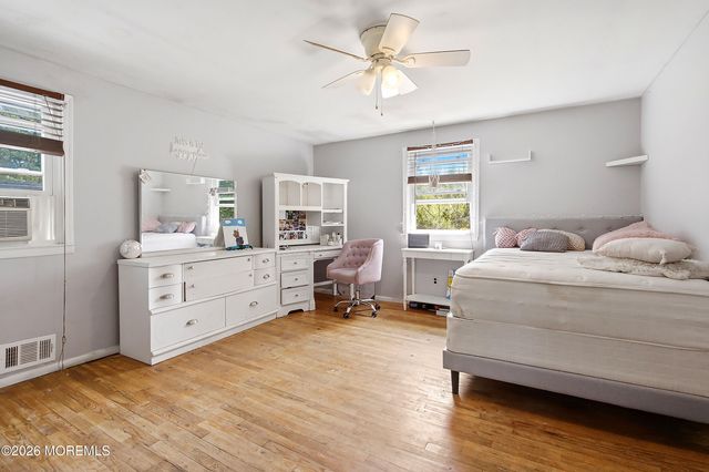 953 Ambassador Drive, Toms River, NJ 08753