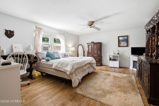 953 Ambassador Drive, Toms River, NJ 08753
