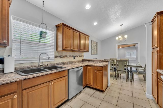 1921 BLUE FOX COURT, Orlando, FL 32825
