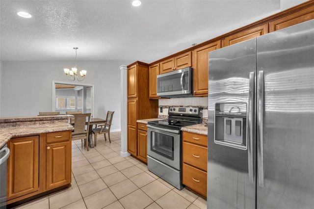 1921 BLUE FOX COURT, Orlando, FL 32825