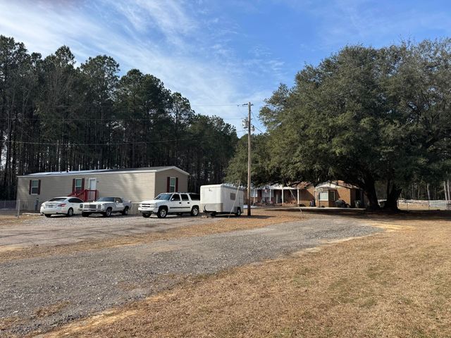 123 Chavis Lane, Moncks Corner, SC 29461