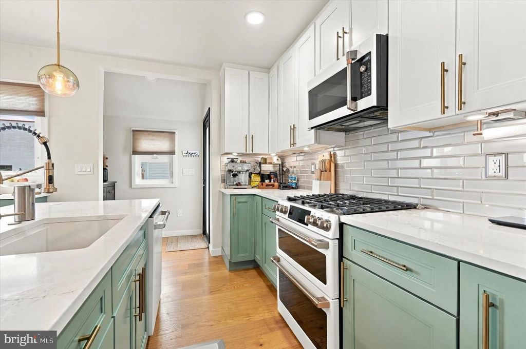 524 WALES RD, HAVERTOWN, PA 19083 — photo 5