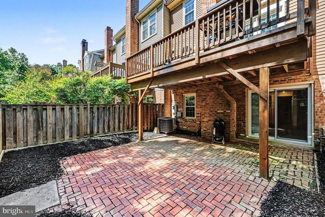 7705 JEWELWEED CT, Springfield, VA 22152