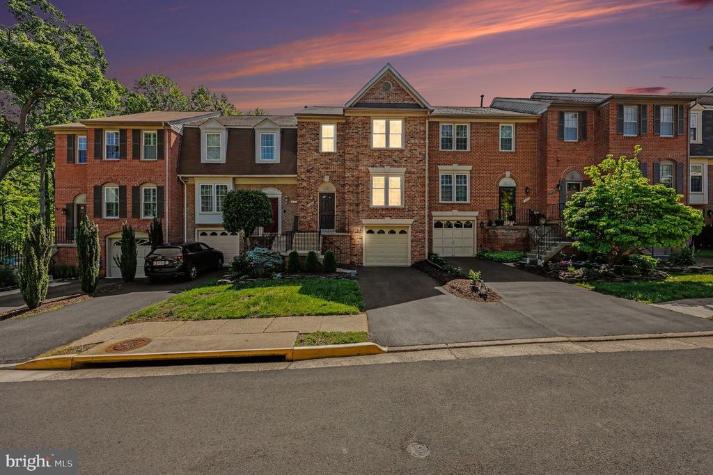 7705 JEWELWEED CT, Springfield, VA 22152
