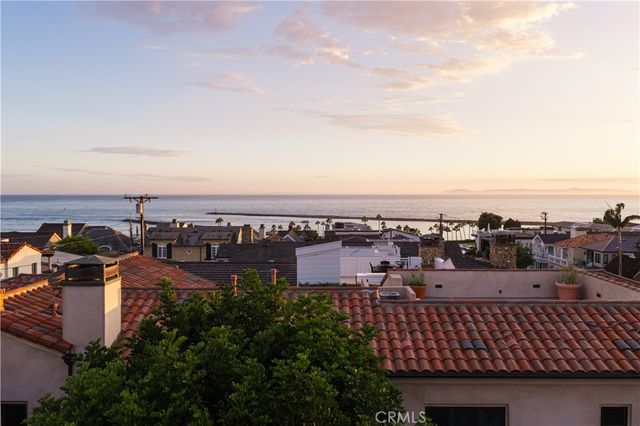 224 Iris Avenue, Corona Del Mar, CA 92625