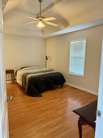 336 Cayenne Dr, Bell Buckle, TN 37020