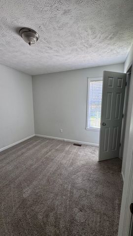 336 Cayenne Dr, Bell Buckle, TN 37020