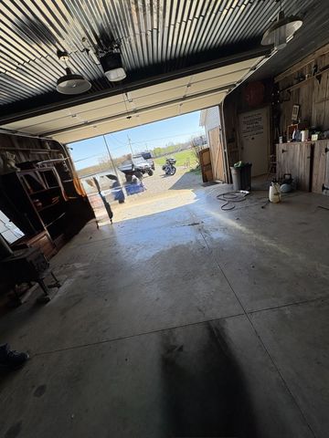 336 Cayenne Dr, Bell Buckle, TN 37020