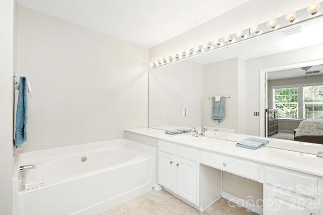 6614 Beverly Springs Drive, Charlotte, NC 28270
