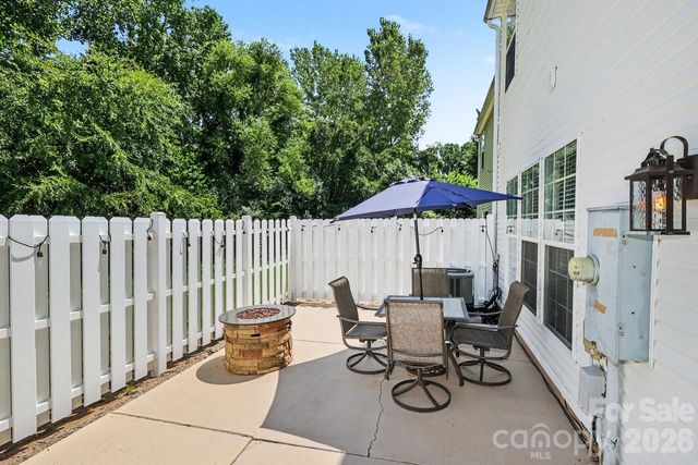 6614 Beverly Springs Drive, Charlotte, NC 28270