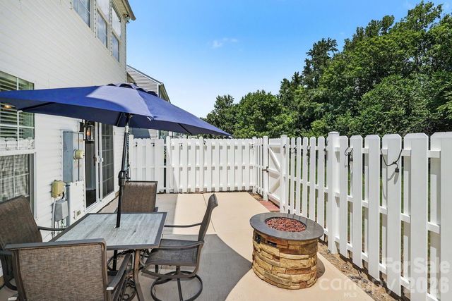 6614 Beverly Springs Drive, Charlotte, NC 28270