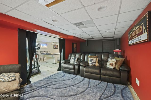 11 Lake Ontario Lane, Morganville, NJ 07751