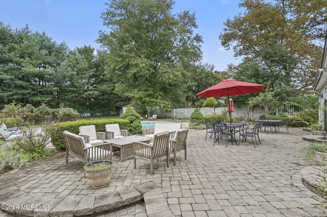 11 Lake Ontario Lane, Morganville, NJ 07751