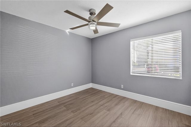 4617 Bayshore DR H4, Naples, FL 34112