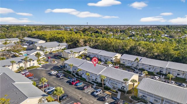 4617 Bayshore DR H4, Naples, FL 34112