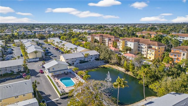 4617 Bayshore DR H4, Naples, FL 34112