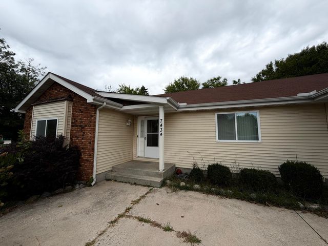 7432-34 Noble Street, Merrillville, IN 46410