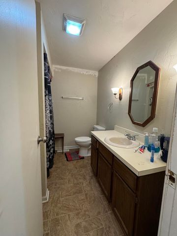 7432-34 Noble Street, Merrillville, IN 46410