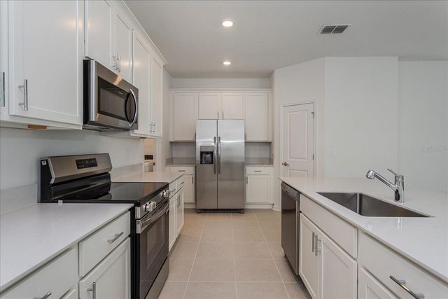 6041 WELLBEING WAY, Clermont, FL 34714
