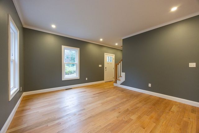 33 Azalea Road, Mansfield, MA 02048