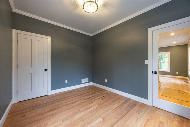 33 Azalea Road, Mansfield, MA 02048