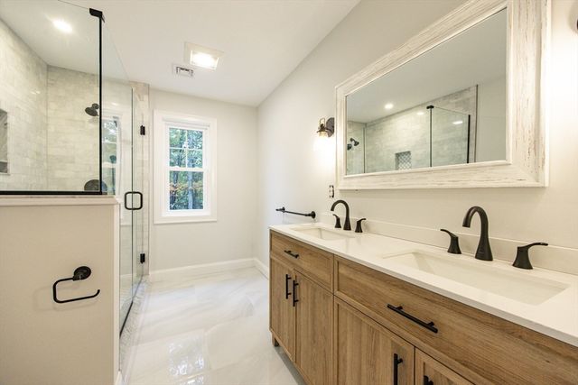 33 Azalea Road, Mansfield, MA 02048