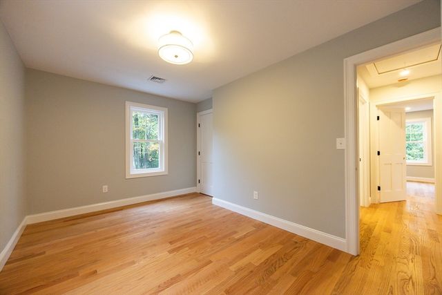 33 Azalea Road, Mansfield, MA 02048