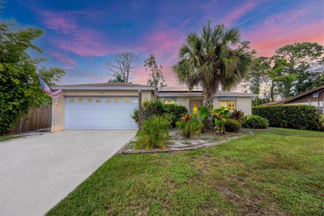 2445 APACHE STREET, Sarasota, FL 34231