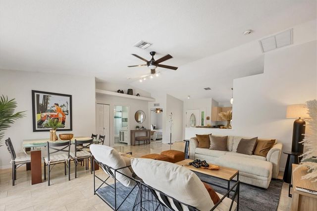 2445 APACHE STREET, Sarasota, FL 34231