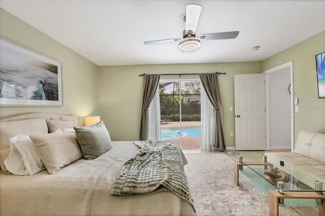 2445 APACHE STREET, Sarasota, FL 34231
