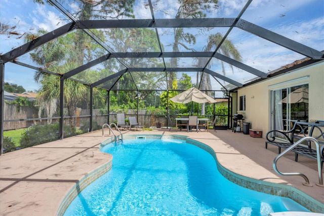 2445 APACHE STREET, Sarasota, FL 34231