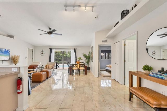 2445 APACHE STREET, Sarasota, FL 34231