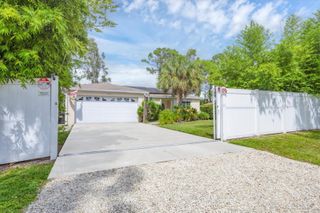 2445 APACHE STREET, Sarasota, FL 34231