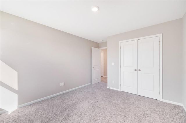 603 Foxglove Lane, Raymore, MO 64083