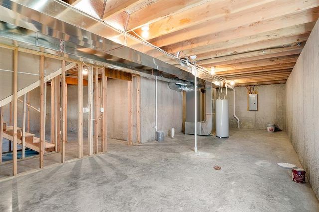 603 Foxglove Lane, Raymore, MO 64083