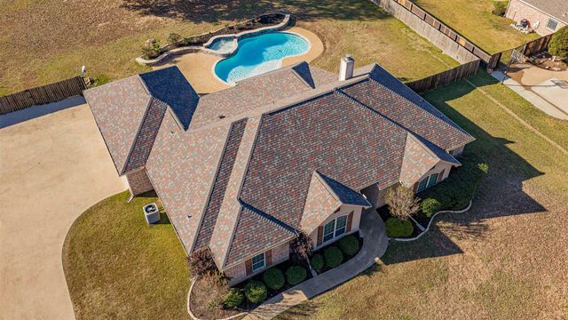 170 Kayla Ln, Longview, TX 75602