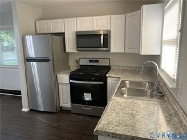 3324 Meadowbridge Rd, Richmond, VA 23222
