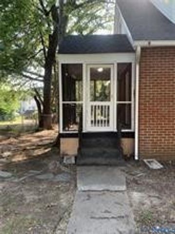 3324 Meadowbridge Rd, Richmond, VA 23222