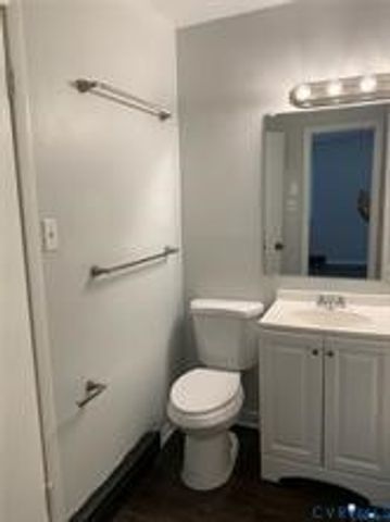 3324 Meadowbridge Rd, Richmond, VA 23222